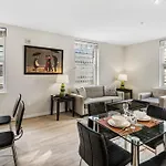 Global Luxury Suites At The White House